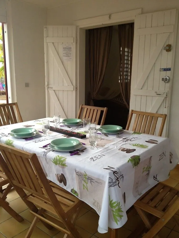 Ti Figues Bungalow 2 Chambres Saint-Francois  Guadeloupe